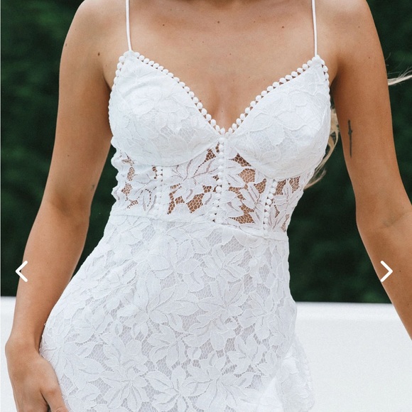 NWT selfie Leslie ruffle trim mini dress white size S - Picture 4 of 10